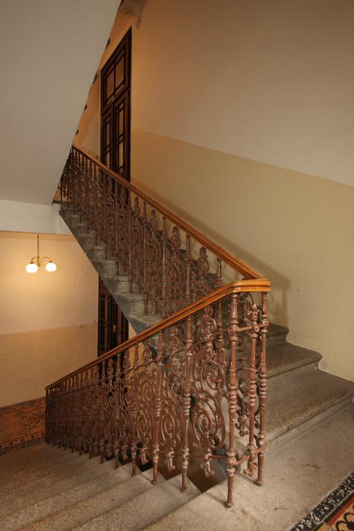 Apartments In Mala Strana - 10 Minutes From Charles Bridge Praga Exterior foto